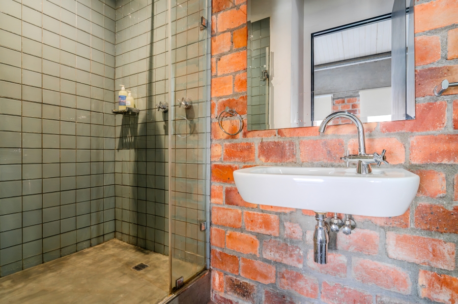 2 Bedroom Property for Sale in Cape Town City Centre Western Cape